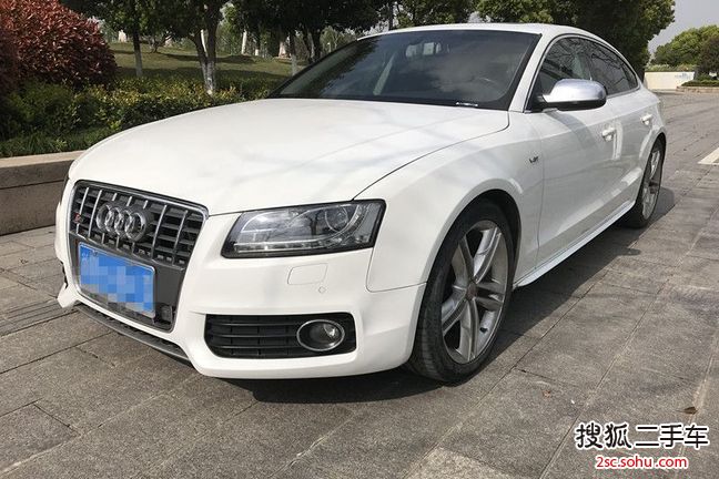 奥迪S5掀背2010款3.0T 豪华型