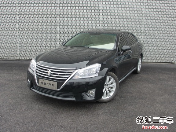 丰田皇冠2012款V6 2.5 Royal 真皮版