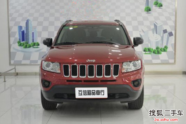 Jeep指南者2013款2.0L 两驱豪华版