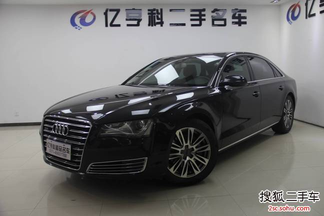 奥迪A8L2013款45 TFSI quattro舒适型