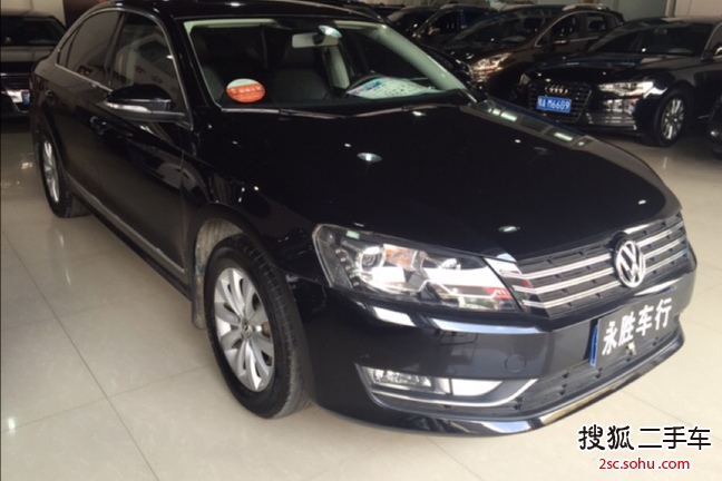 大众帕萨特2014款1.8TSI 自动尊荣版