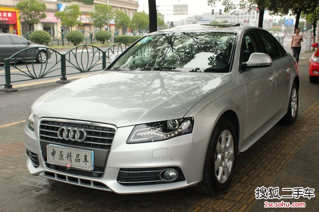 奥迪A4L2012款2.0TFSI 舒适型