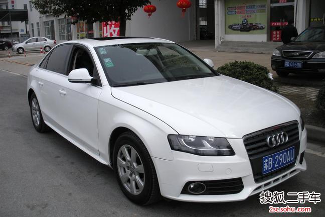 奥迪A4L2010款1.8TFSI 舒适型