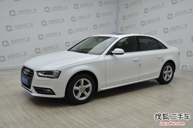 奥迪A4L2013款30 TFSI(1.8T)自动舒适型