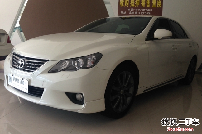 丰田锐志2013款2.5V 尊锐导航版