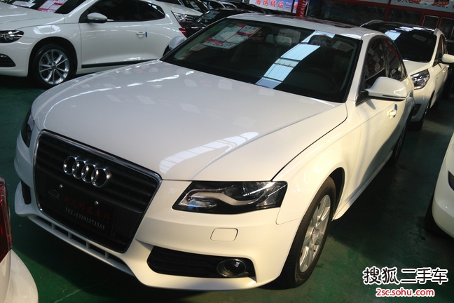 奥迪A4L2011款2.0TFSI 舒适型