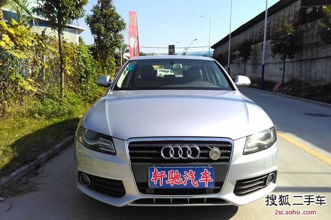 奥迪A4L2009款2.0TFSI 豪华型