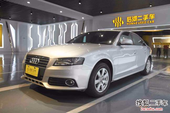 奥迪A4L2011款2.0TFSI 舒适型