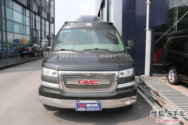 GMC Savana2015款5.3L G660S 四驱雅尊版