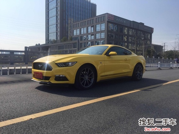 福特Mustang2016款2.3T 运动版