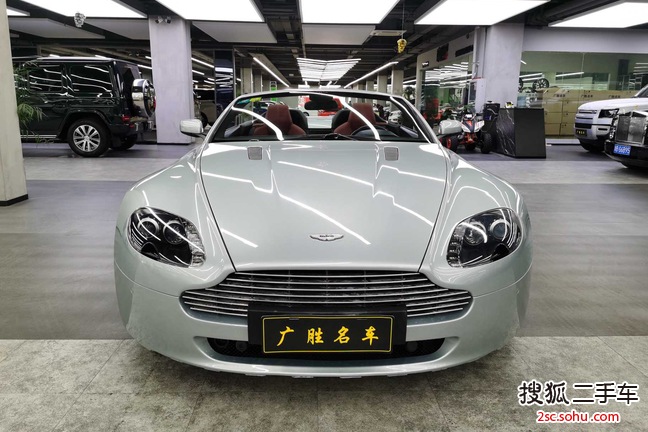 阿斯顿马丁V8 Vantage2010款4.7 Sportshift Coupe