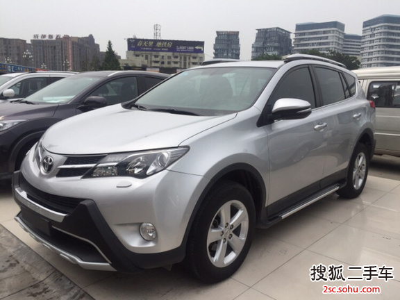 丰田RAV42015款2.5L 自动四驱精英版