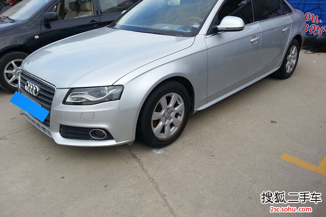 奥迪A4L2010款1.8TFSI 舒适型