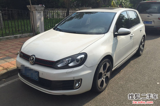 大众高尔夫GTI2012款2.0 TSI DSG 豪华版