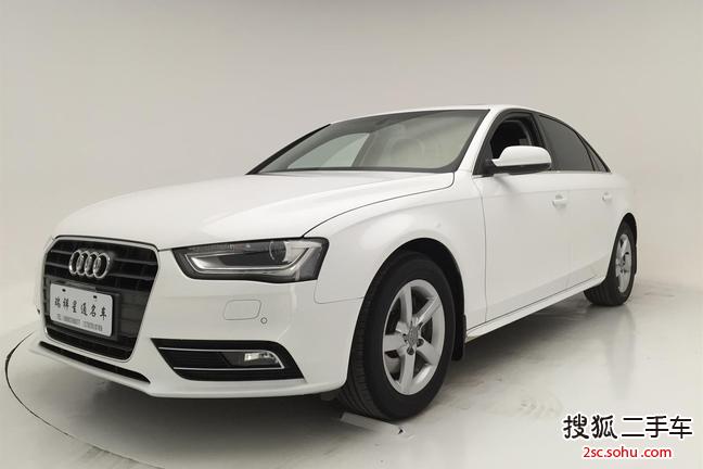 奥迪A4L2013款35 TFSI 自动舒适型