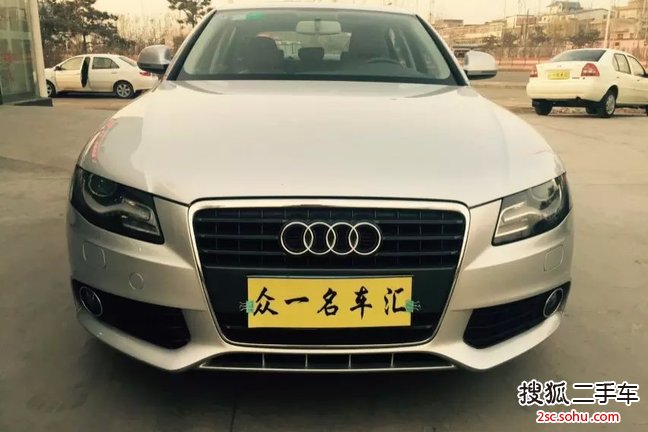 奥迪A4L2009款2.0TFSI 技术型