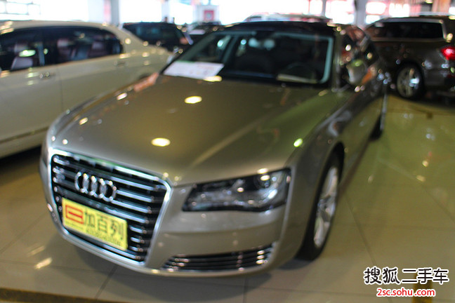 奥迪A8L2013款45 TFSI quattro专享型