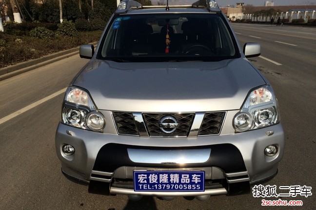 日产奇骏2010款2.5L CVT至尊版 4WD