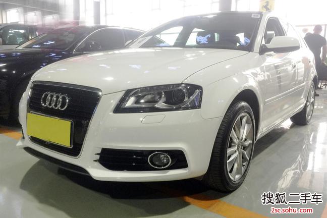 奥迪A3 Sportback2013款30 TFSI 舒适型