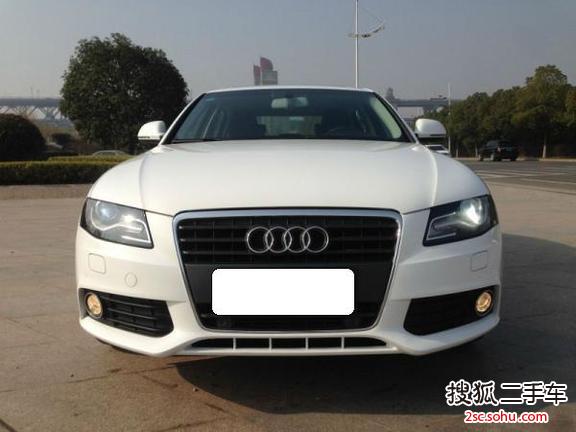 奥迪A4L2012款2.0TFSI 舒适型