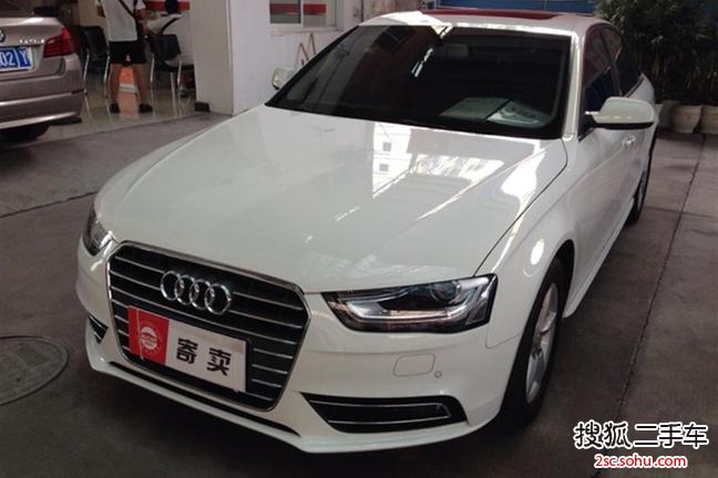 奥迪A4L2013款35 TFSI(2.0T)自动豪华型