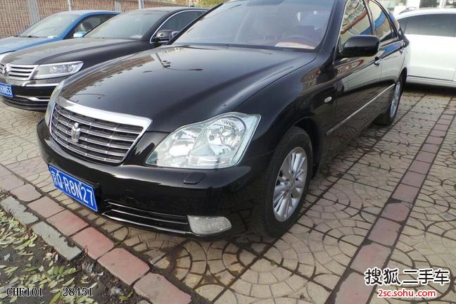 丰田皇冠2006款3.0 Royal Saloon