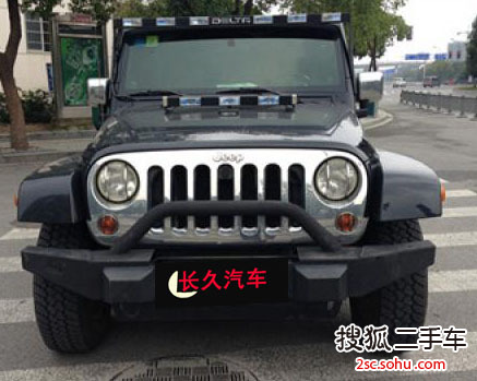 Jeep牧马人四门版2010款3.8L 罗宾汉