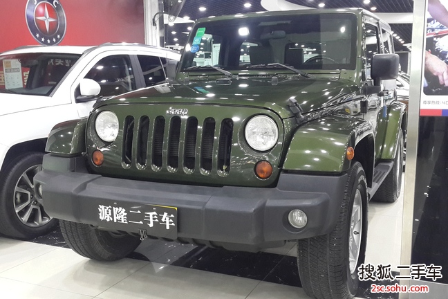 Jeep牧马人两门版2009款3.8L 罗宾汉