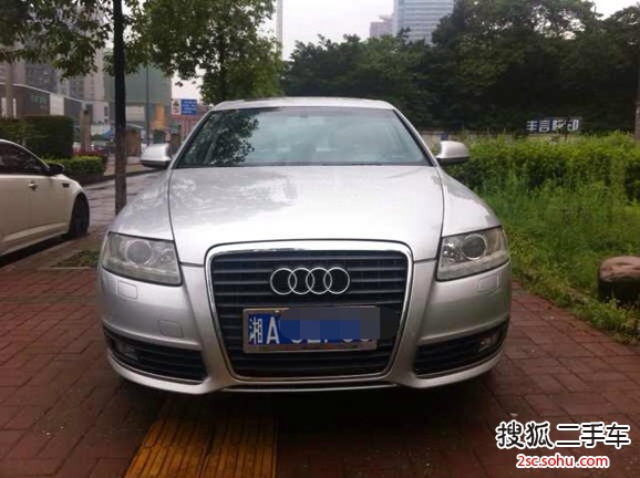 奥迪A6L2010款2.0TFSI 手自一体 标准型