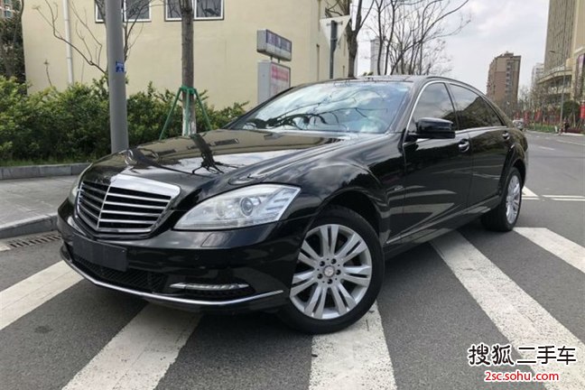 奔驰S级2012款S300L 商务简配型
