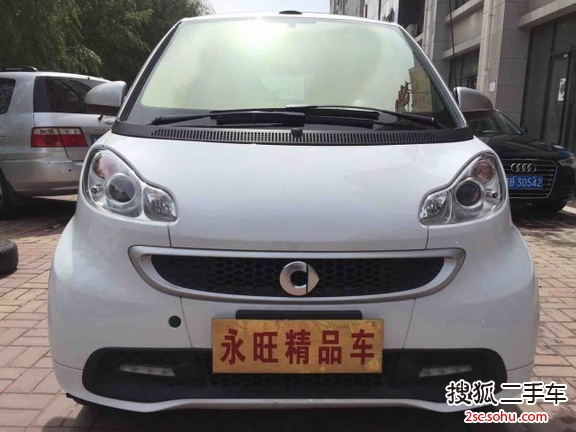 smartfortwo2014款1.0 MHD 敞篷城市光波激情版