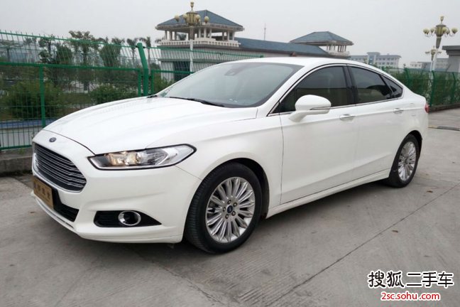 福特蒙迪欧2013款2.0L GTDi200 豪华型