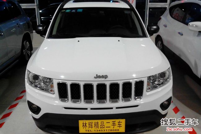 Jeep指南者2012款2.0 豪华版