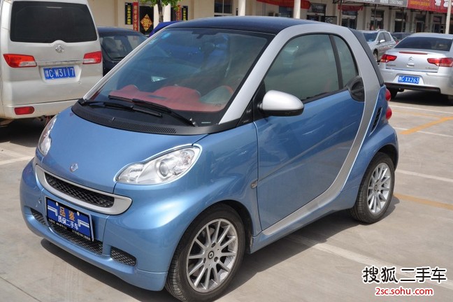 smartfortwo2010款哑光灰硬顶限量版