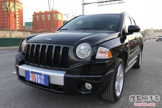 Jeep指南者2010款2.4L 世界杯特别版