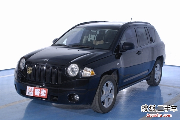 Jeep指南者2010款2.4L 运动版