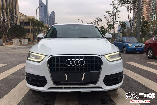 奥迪Q32013款35 TFSI 舒适型