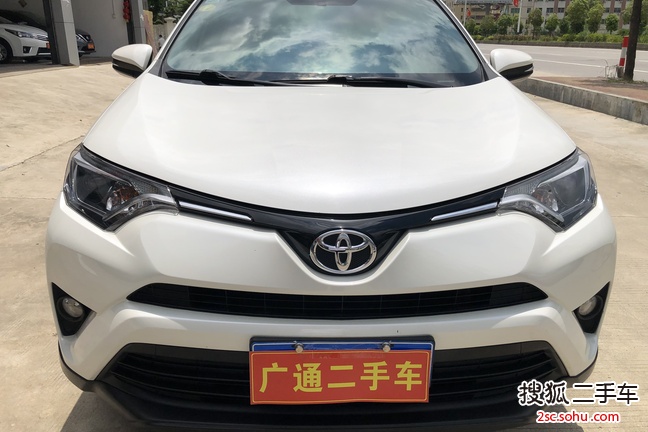 丰田RAV4荣放2018款荣放 2.0L CVT两驱风尚x版