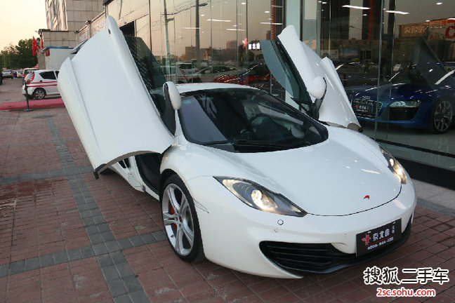 迈凯伦12C2013款3.8T SPIDER