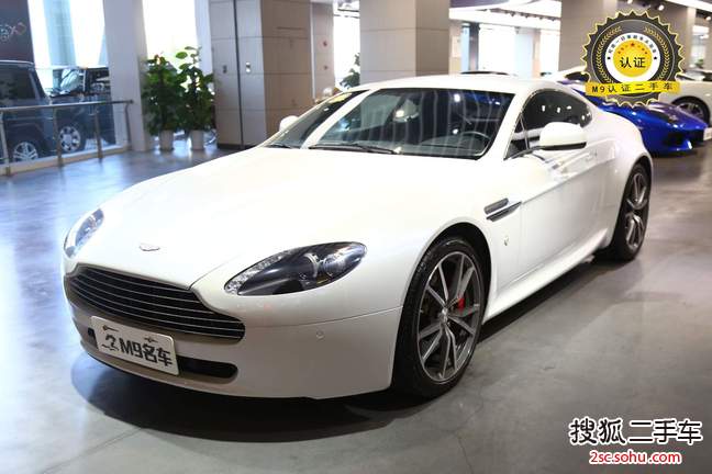 阿斯顿马丁V8 Vantage2011款4.7 Sportshift Coupe