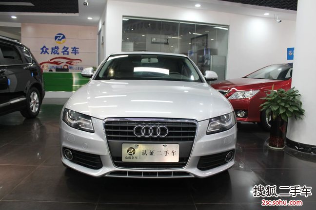 奥迪A4L2011款2.0TFSI 舒适型