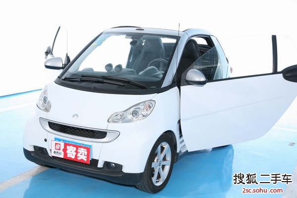 smartfortwo2011款1.0T 硬顶激情版