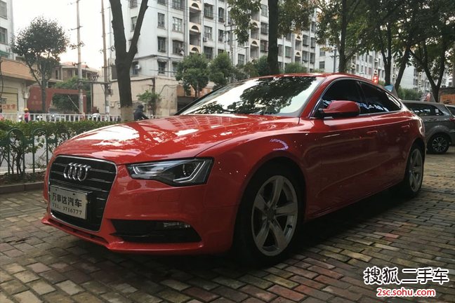 奥迪A5双门2012款2.0T