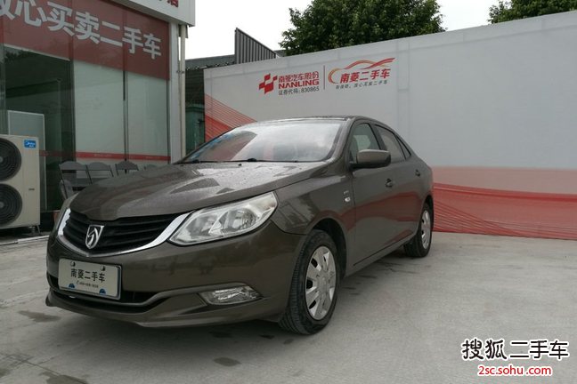 宝骏6302012款1.5L DVVT手动标准型