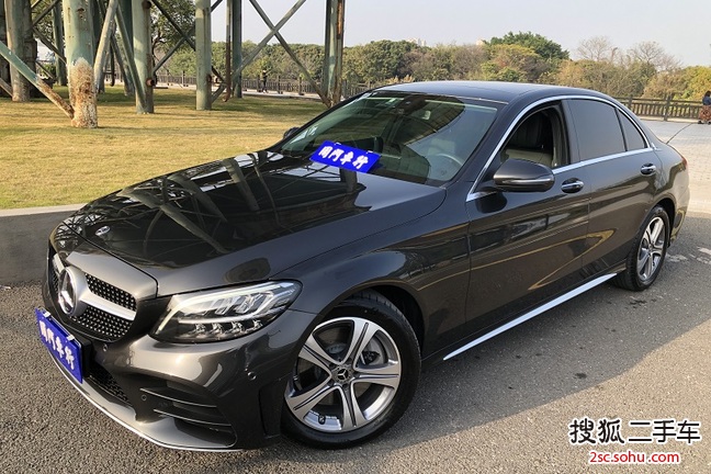 奔驰C级2021款 C 300 L 运动版