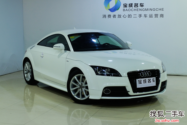 奥迪TT2013款TT Coupe 2.0TFSI 白色经典版