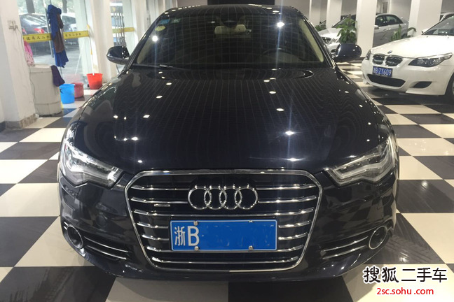 奥迪A6L2012款50 TFSI quattro 豪华型(3.0T)