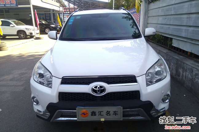 丰田RAV42012款炫装版 2.4L 自动四驱豪华 