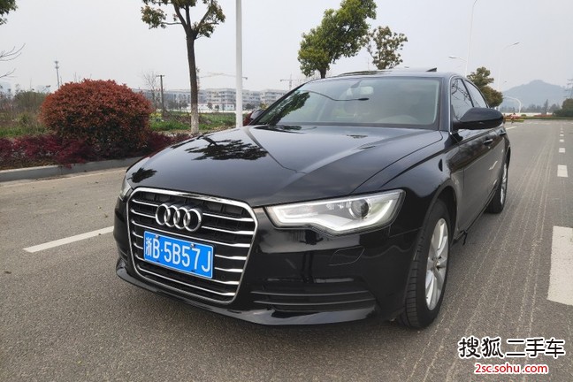 奥迪A6L2012款TFSI 舒适型(2.0T)