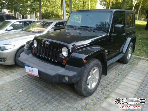 Jeep牧马人两门版2010款3.8L 罗宾汉